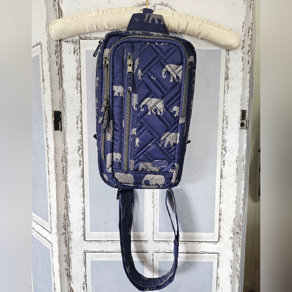 NWOT Lug Tailback Sling Bag In Elephant Purple $75 Retail Sold Out Everywhere - Picture 2 of 8